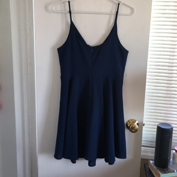 Navy blue cocktail dress - Size 4 - Worn once!!! - Picture 3 of 3